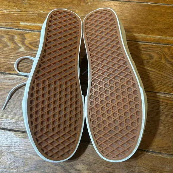 Vans Womens Size 9.5 Hawaiian Tropical White Floral Print Low Top Shoes - Picture 9 of 9